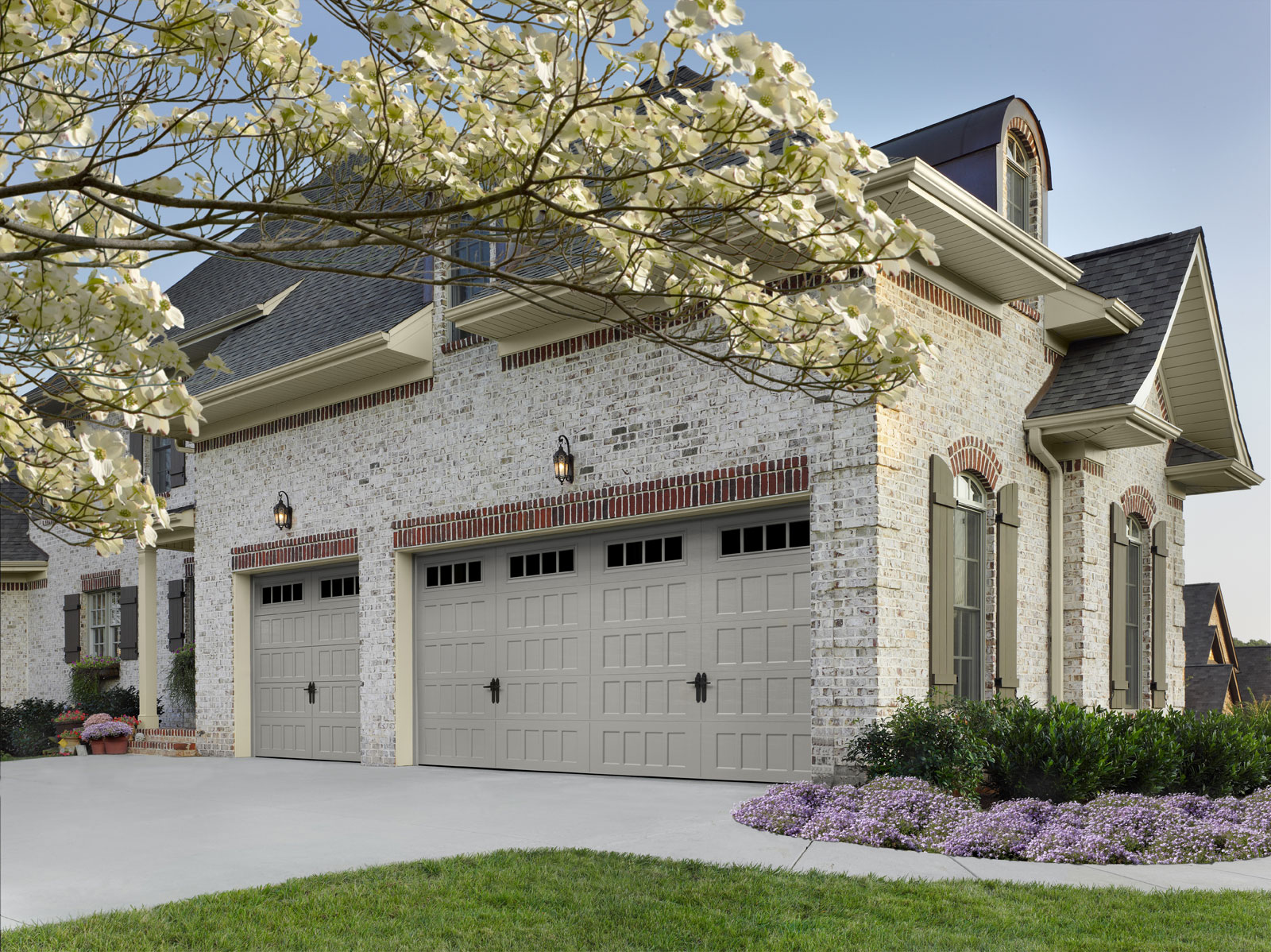 Finding the Right Company for Automatic Door Repair