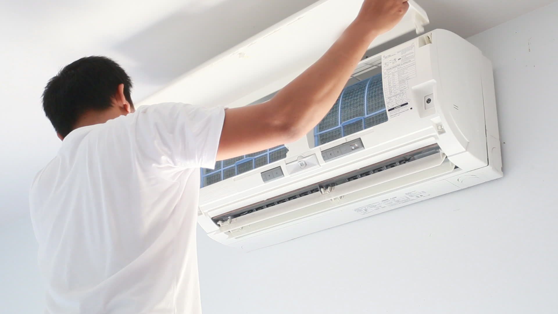 air conditioning repairs Gold Coast