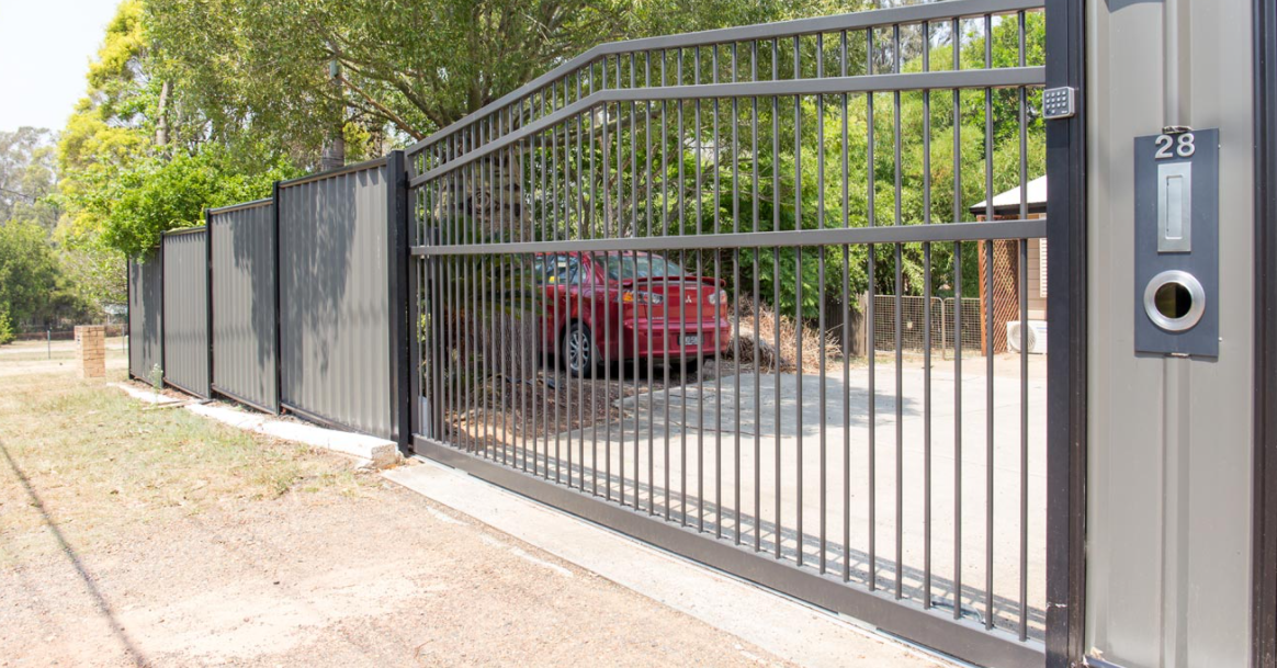 sliding gates 