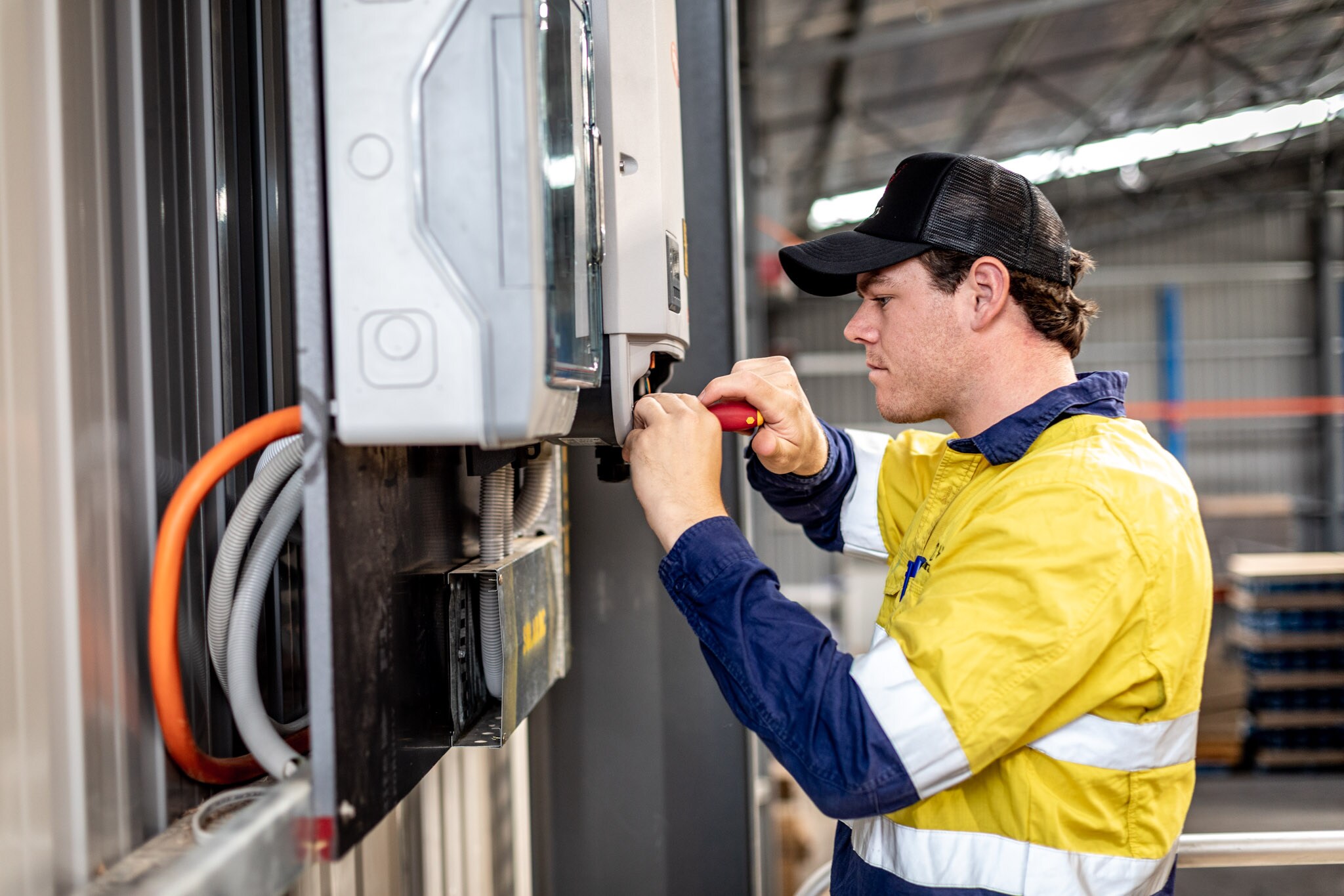 electricians Junee